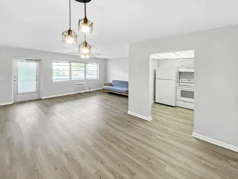 94 Northampton West Palm Beach FL 33417