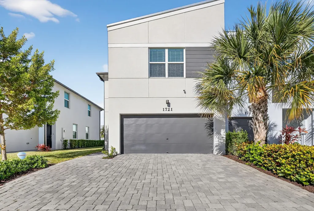 1721 Lindley Street West Palm Beach FL 33407