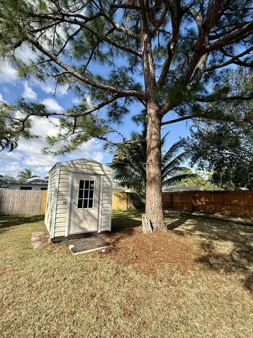 486 NE Solida Circle Port Saint Lucie FL 34983
