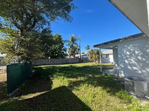 1625 N M Street Lake Worth Beach FL 33460