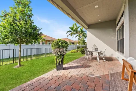 8899 Leon Circle Parkland FL 33076