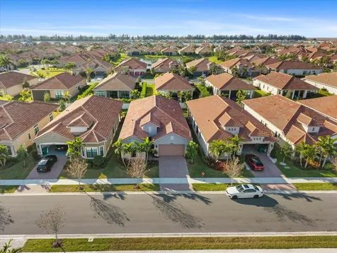 8899 Leon Circle Parkland FL 33076