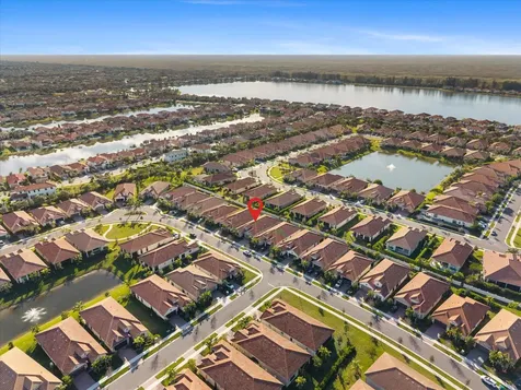 8899 Leon Circle Parkland FL 33076