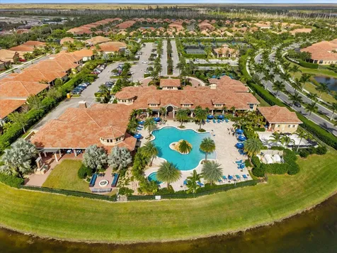 8899 Leon Circle Parkland FL 33076