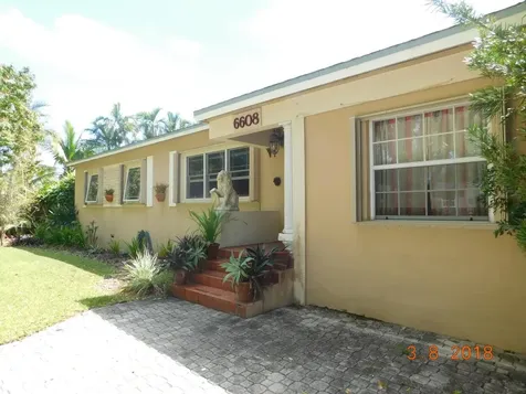 6608 SW 65th Street South Miami FL 33143