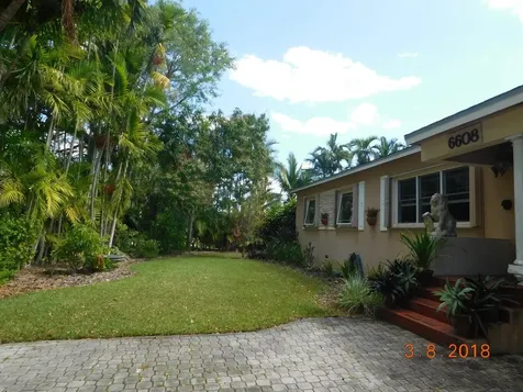 6608 SW 65th Street South Miami FL 33143