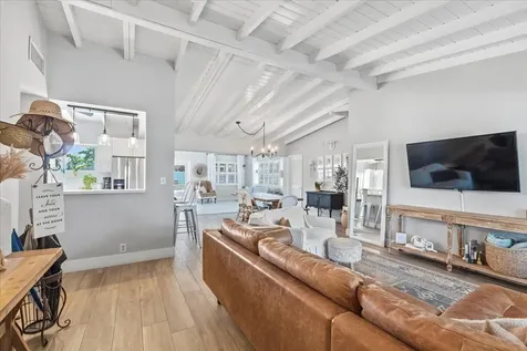 2220 Ne 34th Court Lighthouse Point FL 33064