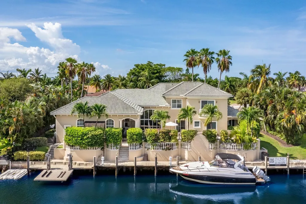 780 Ne Orchid Bay Drive Boca Raton FL 33487