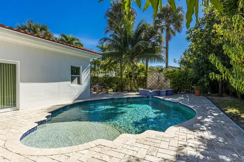 860 E Park Drive Boca Raton FL 33432