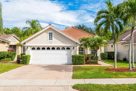 568 Sw New Castle Cove Port Saint Lucie FL 34986