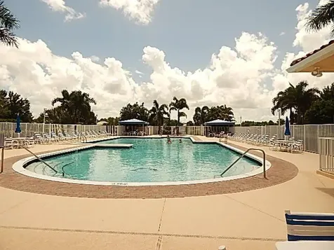 568 Sw New Castle Cove Port Saint Lucie FL 34986