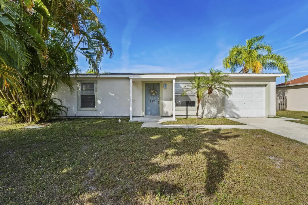 307 Se Husted Terrace Port Saint Lucie FL 34983