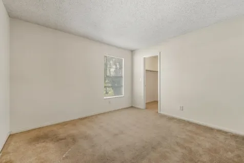 307 Se Husted Terrace Port Saint Lucie FL 34983