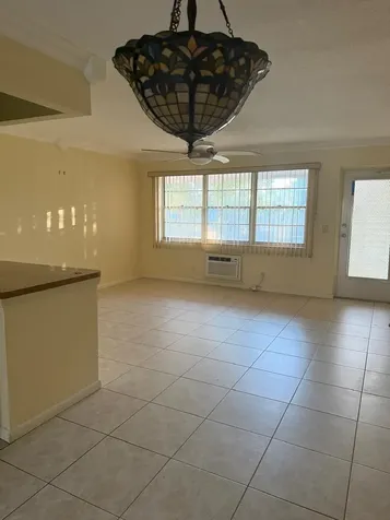 42 Canterbury West Palm Beach FL 33417