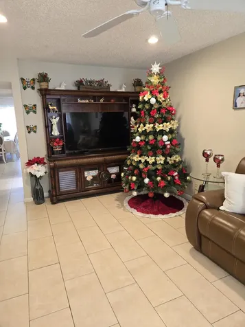 2396 Daphne Drive West Palm Beach FL 33415