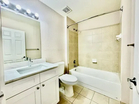 6728 Old Farm Trail Boynton Beach FL 33437