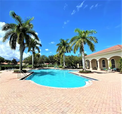 6728 Old Farm Trail Boynton Beach FL 33437