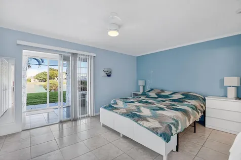 1034 Ashby D Deerfield Beach FL 33442