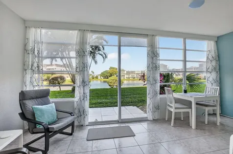 1034 Ashby D Deerfield Beach FL 33442