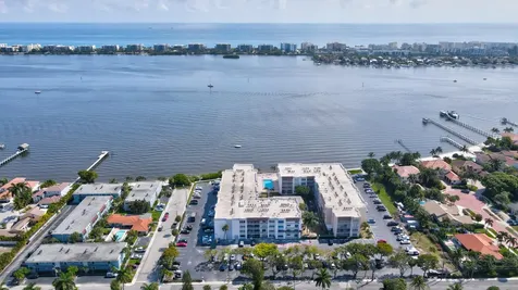 1502 S Lakeside Drive Lake Worth Beach FL 33460