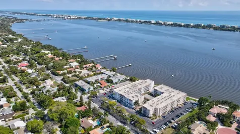 1502 S Lakeside Drive Lake Worth Beach FL 33460
