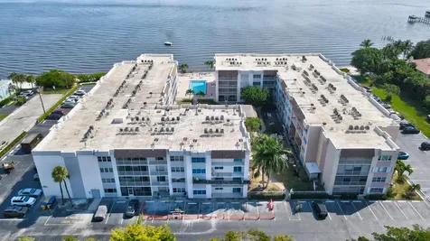 1502 S Lakeside Drive Lake Worth Beach FL 33460