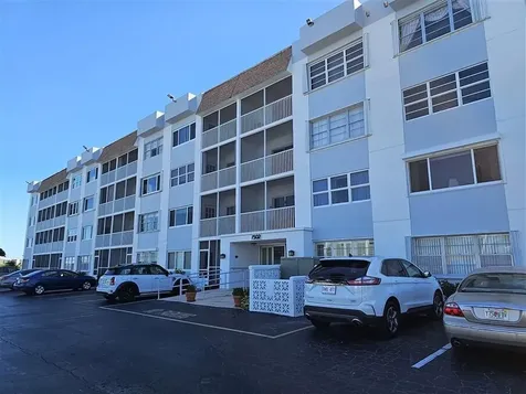 1502 S Lakeside Drive Lake Worth Beach FL 33460