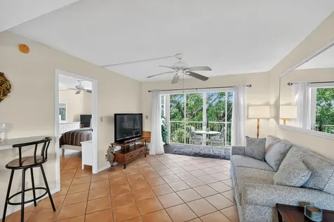 1810 New Palm Way Boynton Beach FL 33435