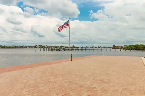 1810 New Palm Way Boynton Beach FL 33435