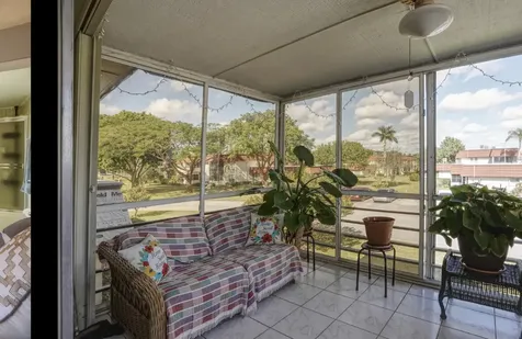 12012 Greenway Circle Royal Palm Beach FL 33411