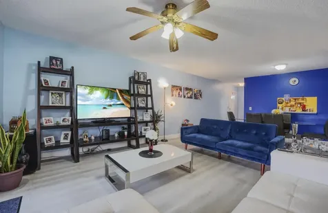 12012 Greenway Circle Royal Palm Beach FL 33411