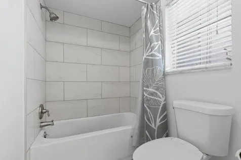 419 Pine Tree Court Atlantis FL 33462