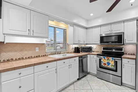 1540 Sw 56th Avenue Plantation FL 33317