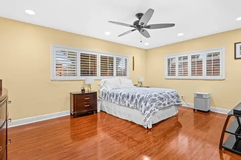 1540 Sw 56th Avenue Plantation FL 33317