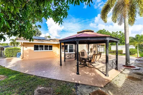 1540 Sw 56th Avenue Plantation FL 33317