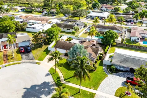1540 Sw 56th Avenue Plantation FL 33317