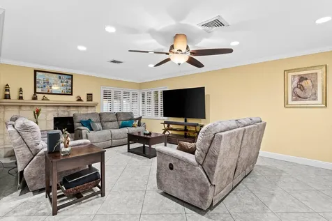 1540 Sw 56th Avenue Plantation FL 33317