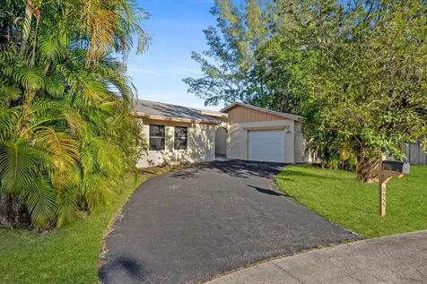 3955 Nw 3rd Court Deerfield Beach FL 33442