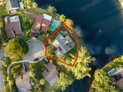 3955 Nw 3rd Court Deerfield Beach FL 33442