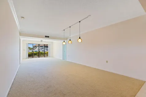 1501 Marina Isle Way Jupiter FL 33477