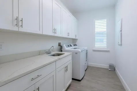 6358 Arcadia Square Vero Beach FL 32966