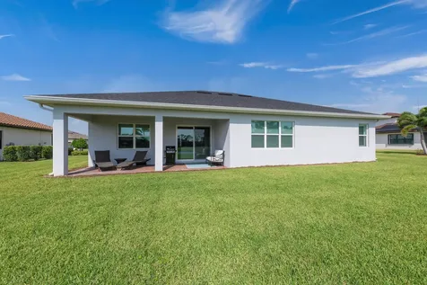 6358 Arcadia Square Vero Beach FL 32966
