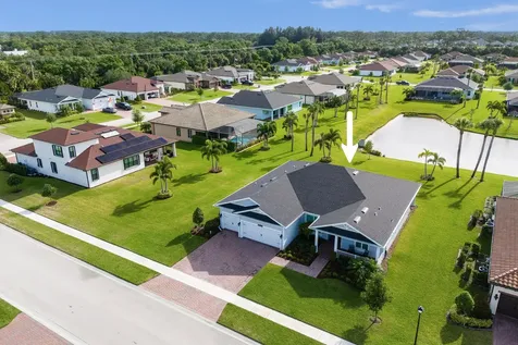 6358 Arcadia Square Vero Beach FL 32966