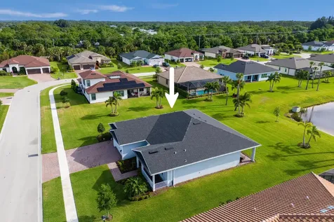 6358 Arcadia Square Vero Beach FL 32966