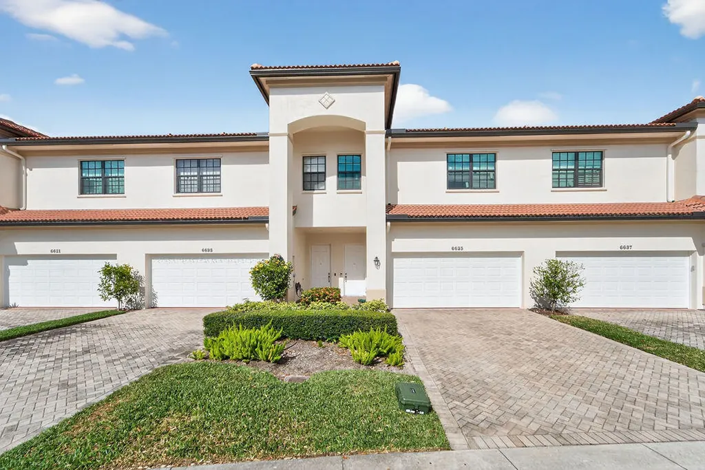 6635 Se Woodmill Pond Lane Stuart FL 34997