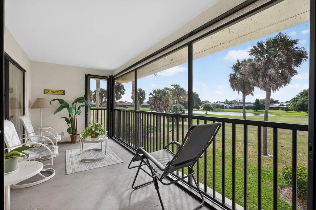 6940 Se Constitution Boulevard Hobe Sound FL 33455