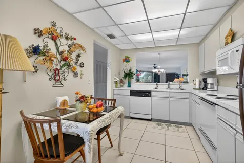 6940 Se Constitution Boulevard Hobe Sound FL 33455