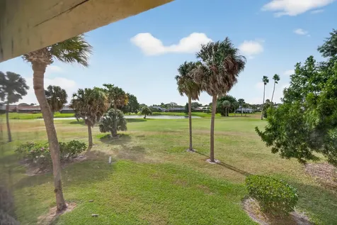 6940 Se Constitution Boulevard Hobe Sound FL 33455