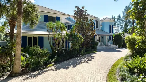 2999 N Ocean Boulevard Gulf Stream FL 33483