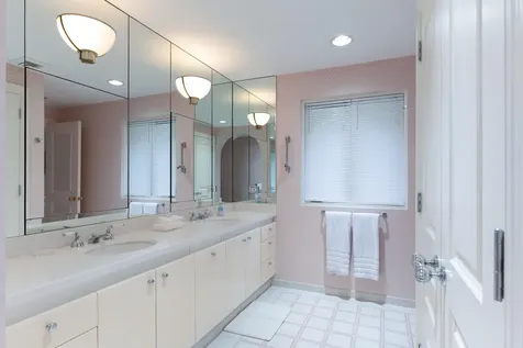 2999 N Ocean Boulevard Gulf Stream FL 33483